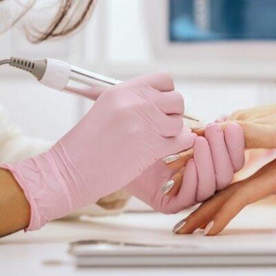 shkola manikyura1 600x400 1 e1740649128855